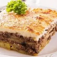 Moussaka, sopas